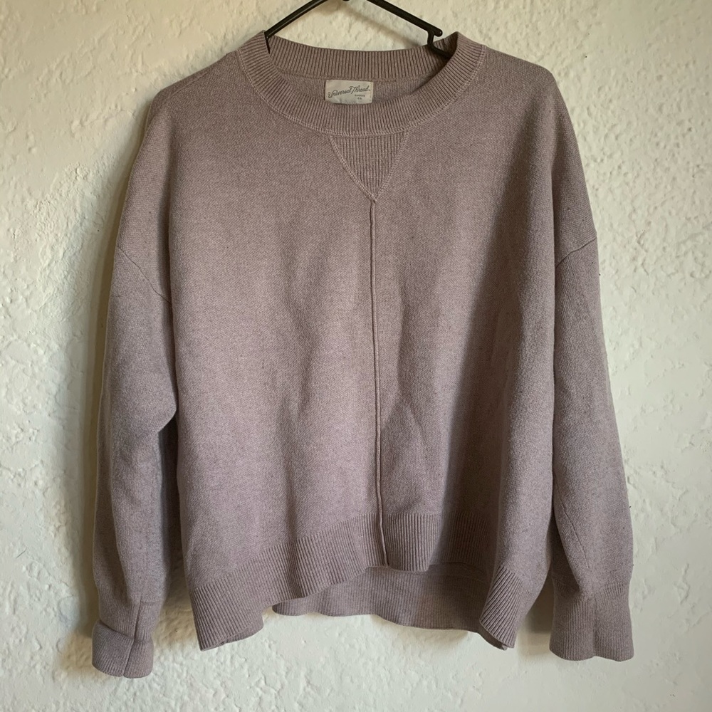 Cream sweatshirt